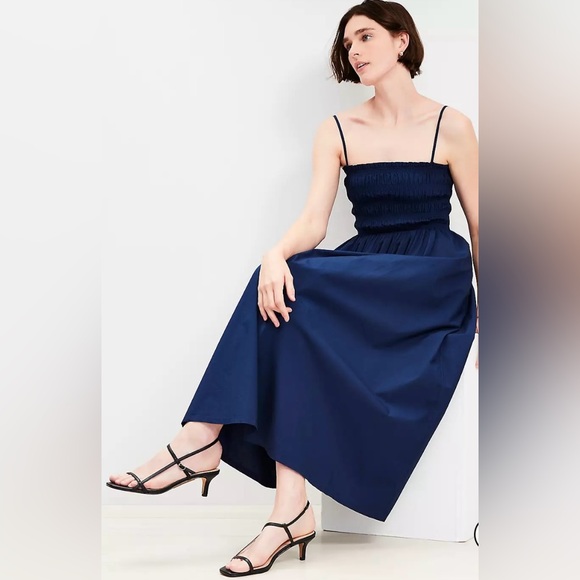 LOFT Poplin Smocked Strappy Maxi Pocket  Navy‎ Blue Midi Dress size Medium - Picture 3 of 10